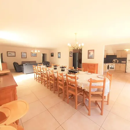 Duplex De Standing Au Coeur De Village *