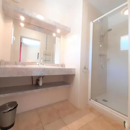 Duplex De Standing Au Coeur De Village